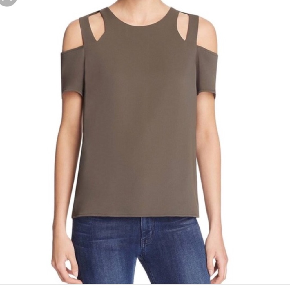 Cooper & Ella cut out shirt in forest green. NWT